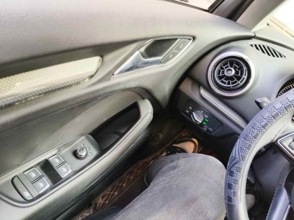 [合肥·皖A] 二手奥迪奥迪A32018款 30周年年型 Sportback 40 TFSI 风尚型