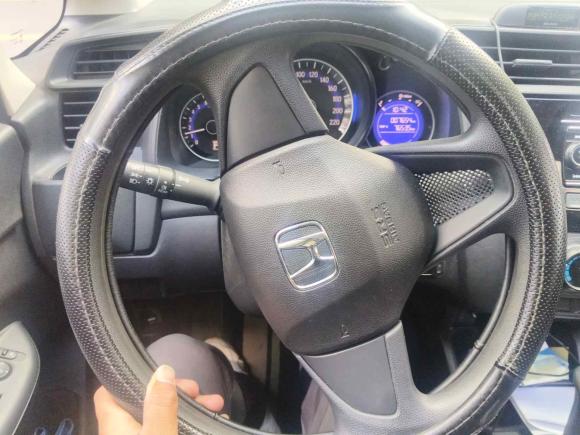 [上海·沪A] 二手本田飞度2016款 1.5L LXS CVT舒适天窗版