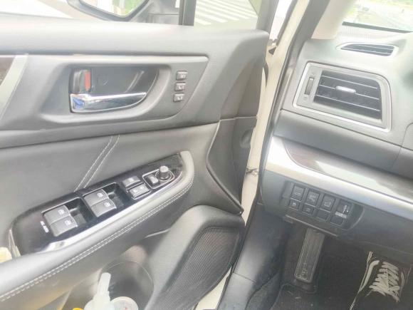 [广州·粤A] 二手斯巴鲁傲虎2016款 2.5i 豪华导航版