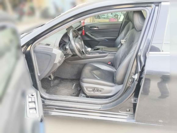 [广州·粤A] 二手丰田亚洲龙2019款 双擎 2.5L 豪华版 国V