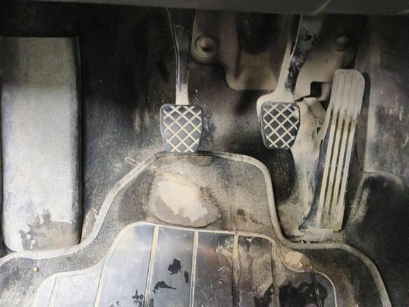 [西安·陕U] 二手大众途安2015款 1.4T 手动风尚版5座