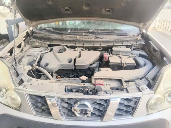 [温州·浙C] 二手日产奇骏2010款 2.5L CVT旗舰版 4WD