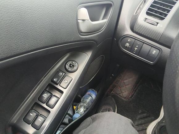 [上海·沪C] 二手起亚起亚K32016款 1.6L 自动GLS