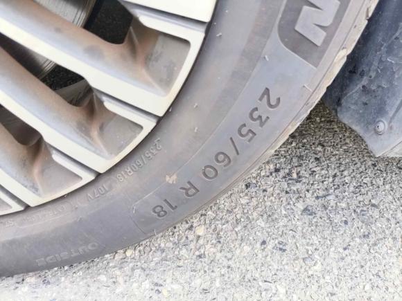 [武汉·鄂A] 二手腾势腾势D92024款 DM-i 1050 尊享型