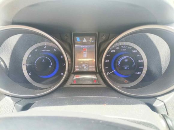 [上海·皖B] 二手长安长安CS752014款 1.8T 自动精英型 国IV