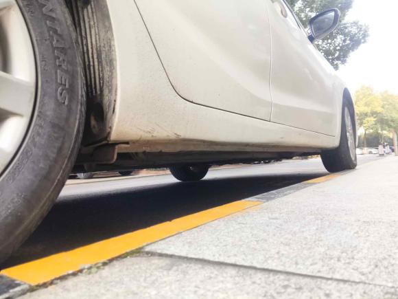 [湖州·浙E] 二手起亚起亚K32013款 1.6L 自动DLX