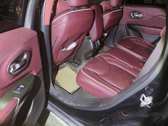 [武汉·鄂A] 二手Jeep自由光2014款 2.4L 豪华版