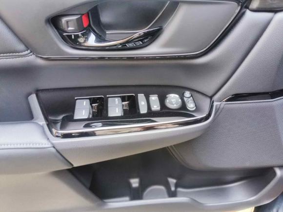 [上海·沪A] 二手本田本田CR-V2021款 240TURBO CVT两驱黑爵士版