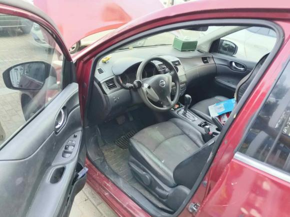 [青岛·鲁B] 二手日产骐达TIIDA2011款 1.6L CVT智能型