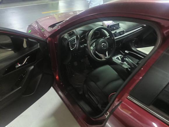 [嘉兴·浙F] 二手马自达马自达3 昂克赛拉2016款 两厢 1.5L 手动舒适型