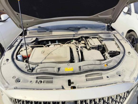 [深圳·粤L] 二手奔腾奔腾B702023款 第三代 1.5T 自动畅享型