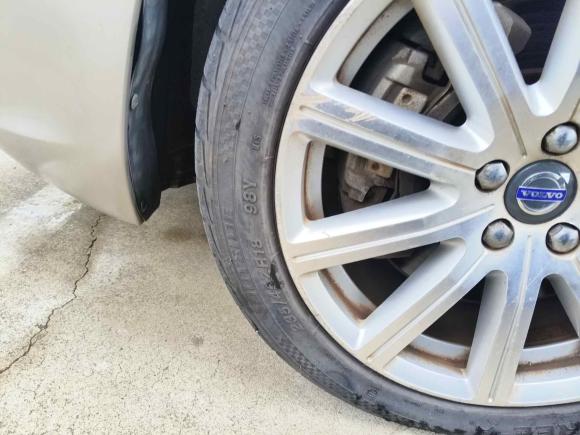 [上海·沪A] 二手沃尔沃沃尔沃S60插电式混动2015款 S60L E驱混动 T6智驭版