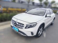 [上海·沪L] 奔驰奔驰GLA2017款 GLA 200 动感型