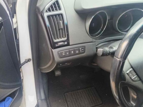 [湖州·浙E] 二手现代索纳塔2014款 2.0L 自动豪华版