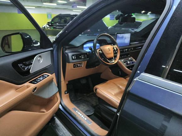 [上海·沪F] 二手林肯飞行家2021款 3.0T V6 四驱总统版