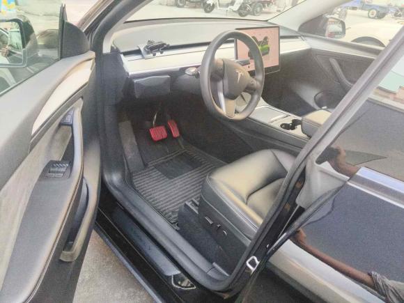 [广州·粤A] 二手特斯拉Model Y2023款 后轮驱动版