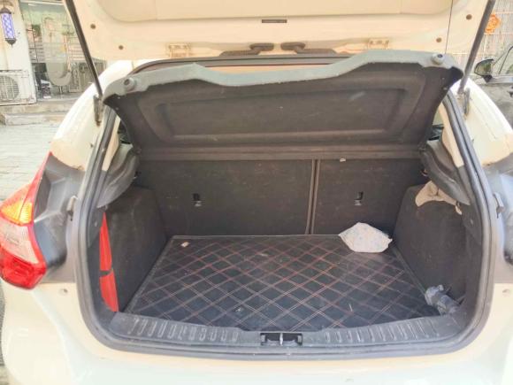 [武汉·鄂A] 二手福特福克斯2012款 两厢 1.6L 手动舒适型