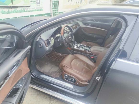 [青岛·鲁U] 二手奥迪奥迪A82013款 A8L 45 TFSI quattro舒适型