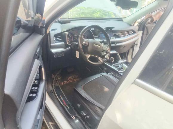 [南昌·赣A] 二手哈弗哈弗H62017款 蓝标 2.0T 自动两驱智尚型