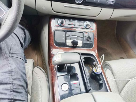 [合肥·皖D] 二手奥迪奥迪A82011款 A8L 3.0 TFSI quattro舒适型(213kW)