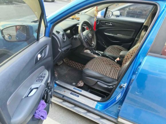 [合肥·皖A] 二手长安长安CS152016款 1.5L 自动时尚版