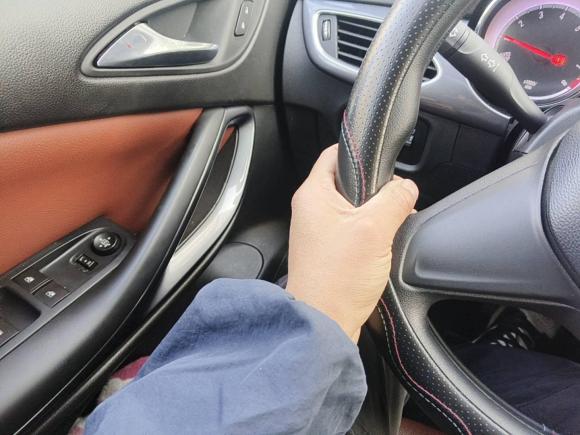 [合肥·皖A] 二手别克威朗2016款 两厢 15S 自动进取型