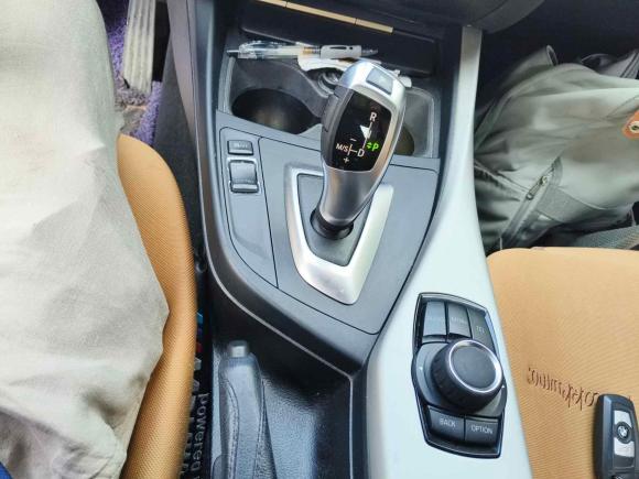 [上海·沪M] 二手宝马宝马2系2015款 218i 敞篷轿跑车