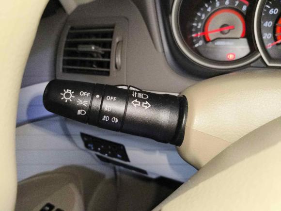 [广州·粤C] 二手日产轩逸2016款 经典 1.6XE 自动领先版