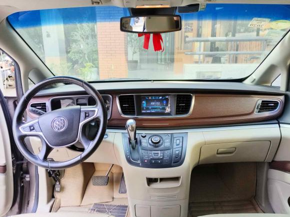 [合肥·皖A] 二手别克别克GL82017款 25S 尊贵型 国V