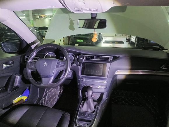 [深圳·粤L] 二手标致标致4082015款 1.2T 自动豪华版