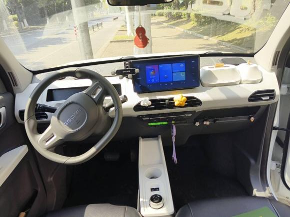 [上海·苏F] 二手吉利汽车熊猫2024款 熊猫mini 200km 耐力熊