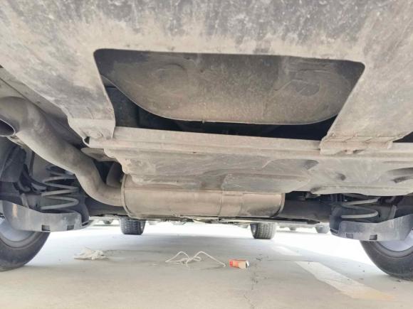 [上海·沪D] 二手标致标致4082015款 1.2T 自动豪华版