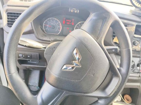 [上海·浙A] 二手五菱汽车五菱宏光V2021款 1.5L劲取版封窗车LAR