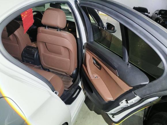 [上海·沪B] 二手宝马宝马5系2015款 520i 典雅型