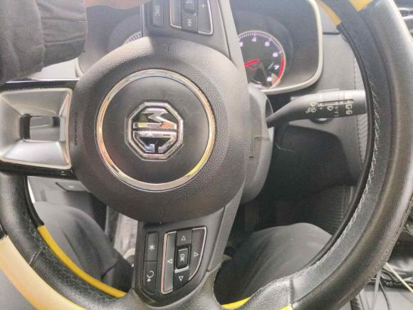 [上海·皖B] 二手名爵名爵ZS2017款 1.5L 自动豪华版