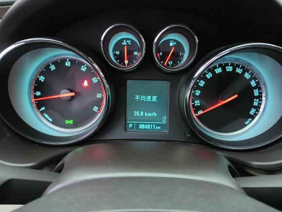 [上海·沪C] 二手别克君威2012款 2.0L 舒适版