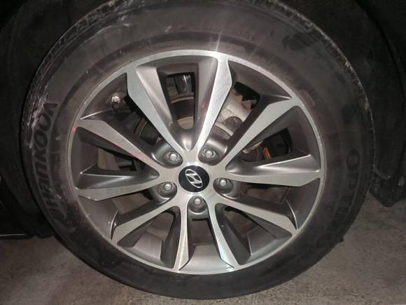 [济南·鲁K] 二手现代索纳塔2013款 2.0L 自动豪华版