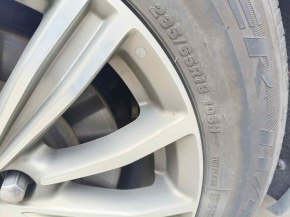 [深圳·粤B] 二手凯迪拉克凯迪拉克XT52018款 25T 豪华型