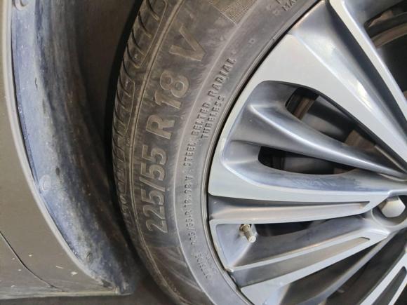 [上海·沪E] 二手别克别克GL82022款 ES陆尊 653T 豪华型