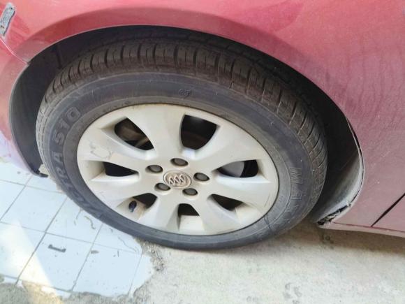 [武汉·鄂A] 二手别克君威2014款 1.6T 时尚技术型