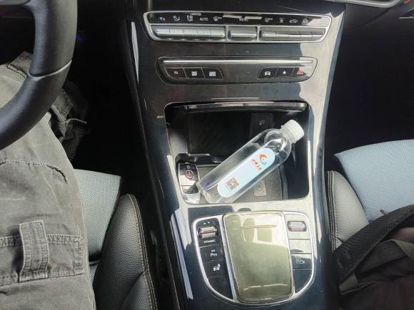 [广州·粤B] 二手奔驰奔驰EQC2021款 EQC 350 4MATIC