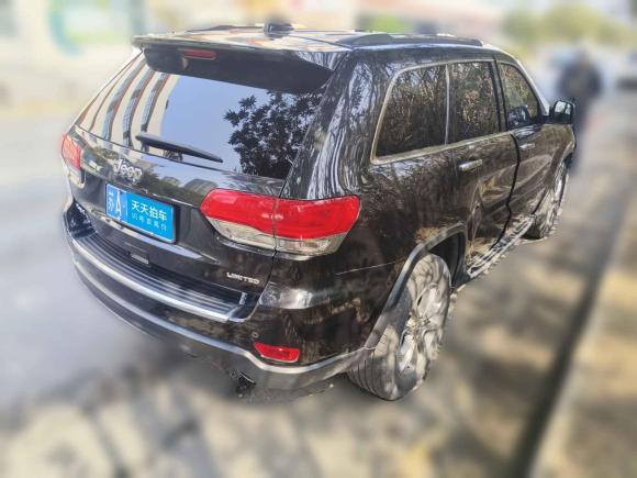 [南京·苏A] 二手Jeep大切诺基2016款 3.0L 舒享导航版