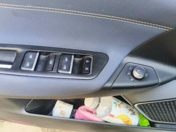 [深圳·粤B] 二手吉利几何吉利几何A2021款 Pro 臻享高能续航版 600KM A600立方版