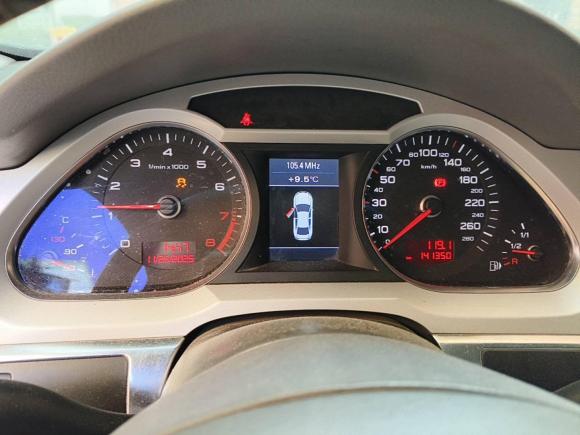 [青岛·鲁B] 二手奥迪奥迪A6L2009款 2.0 TFSI 手动标准型