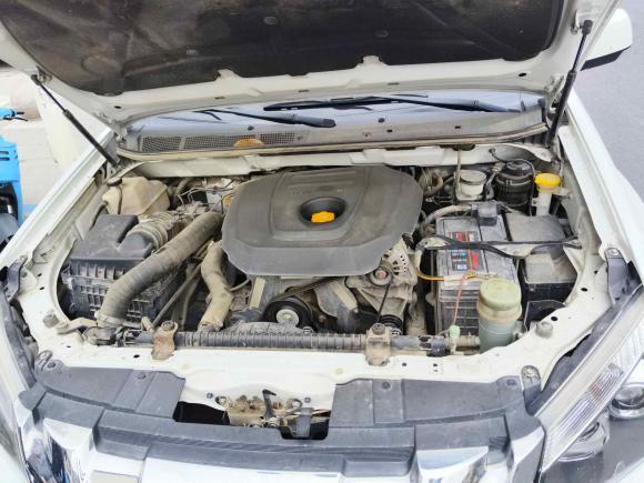 [南通·苏F] 二手五十铃铃拓2020款 2.5T四驱手动领航版 国VI JE4D25Q6A