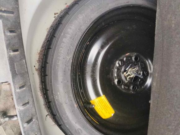 [西安·陕A] 二手福特福克斯2013款 三厢经典 1.8L 自动基本型