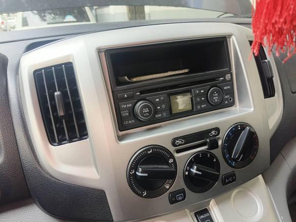 [深圳·粤B] 二手日产日产NV2002011款 1.6L 232座 尊雅型