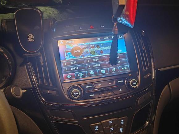 [南京·苏L] 二手别克君威2015款 1.6T 领先技术型