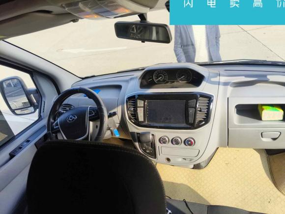 [无锡·苏B] 二手上汽大通MAXUS新途V802019款 2.5T经典款AMT傲运通短轴中顶5/6座