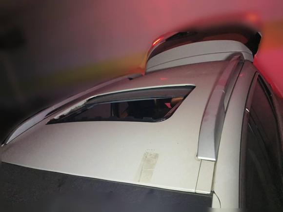 [成都·川A] 二手标致标致30082013款 2.0L 自动潮流版